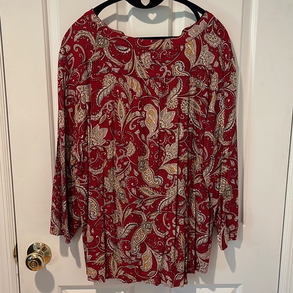 Fun2Fun Red Kearney Henley blouse 2X - Picture 4 of 5